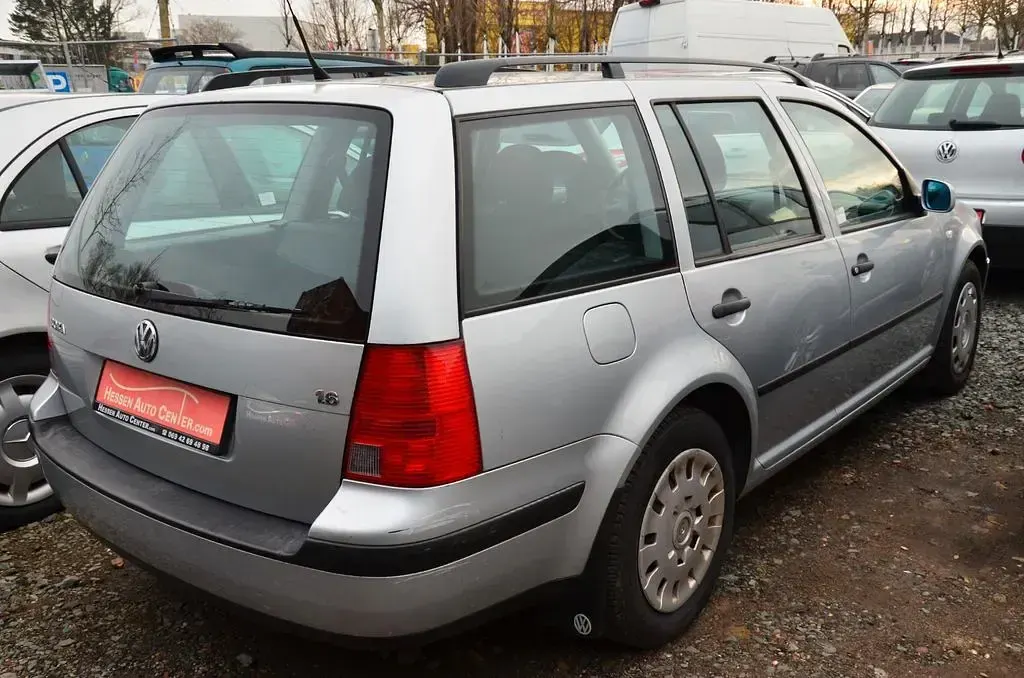 Gebraucht VW Bora Basis 105 PS (77 kW) 2000 Silber Limousine