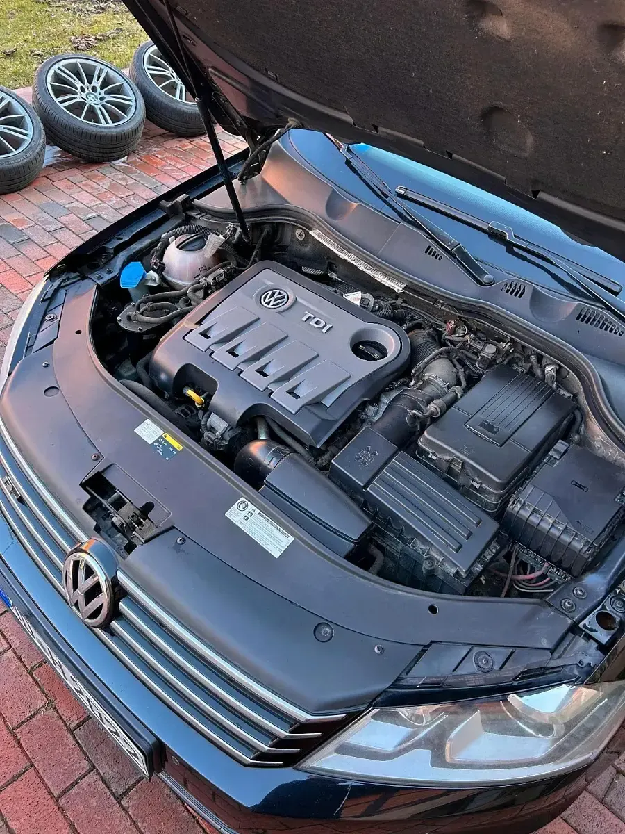 Gebraucht VW Passat R-line 170 PS (125 kW) 2013 Schwarz Kombi