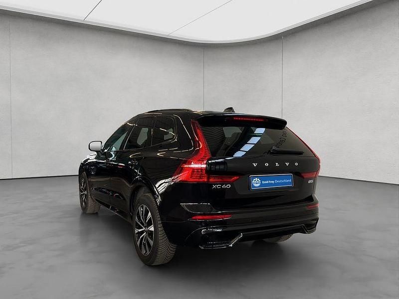 Gebraucht Volvo XC60 Plus 250 PS (183 kW) 2024 Schwarz SUV