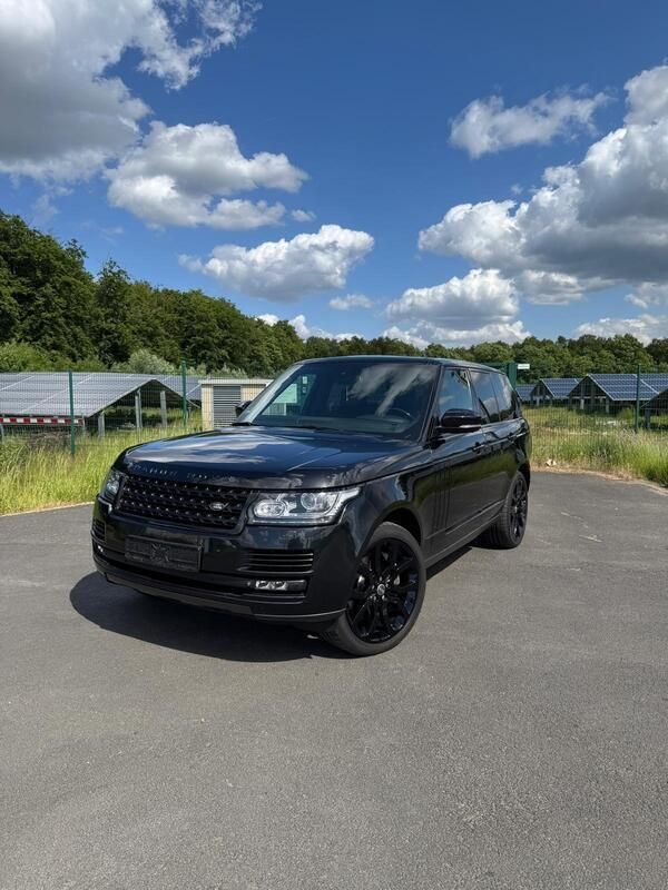 Schwarz Gebraucht 2015 Land Rover Range Rover Vogue SUV | 26.000 € (Superpreis) - Bild 1/4