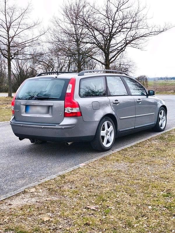 Gebraucht Volvo V50 220 PS (161 kW) 2004 Grau Kombi