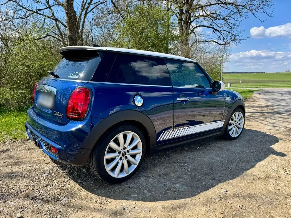 Używany Mini Cooper S Chili 192 KM (141 kW) 2017 Niebieski Hatchback