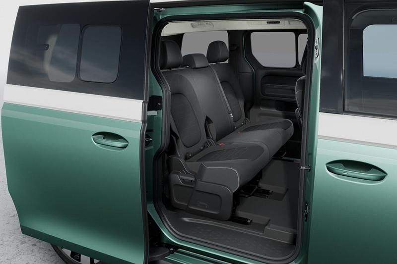 Neu VW ID. Buzz Comfortline 210 kW (286 PS) 2026 Candyweiß/bay leaf green metall Van / Kleinbus