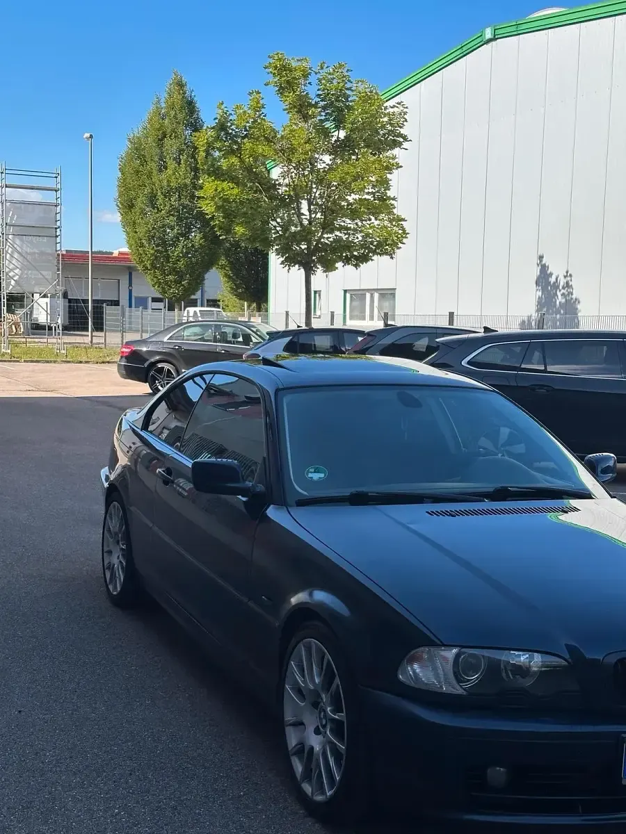 Gebraucht BMW 320 170 PS (125 kW) 2001 Blau Coupé