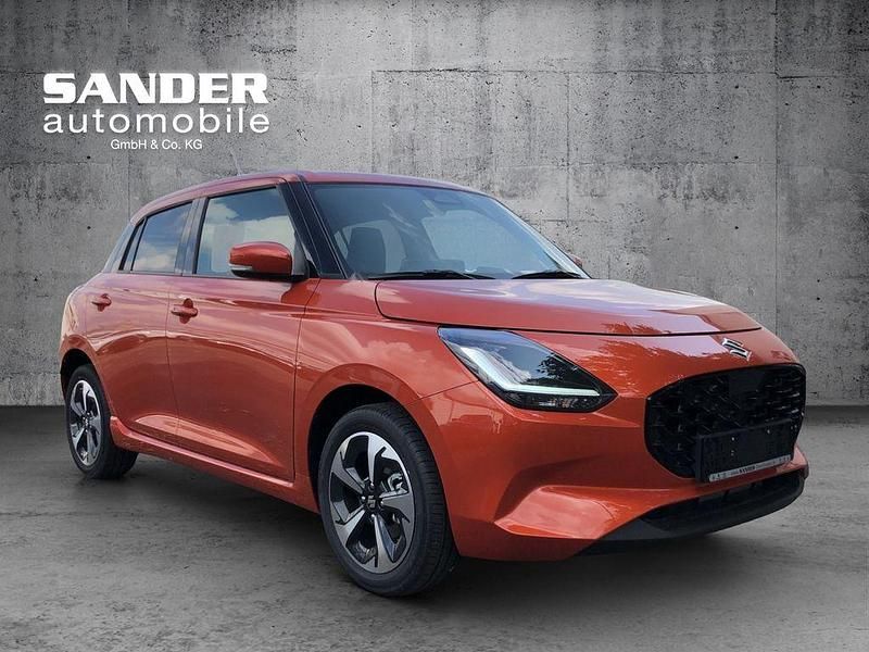 Neu Suzuki Swift Comfort+ 83 PS (61 kW) 2026 Orange Kleinwagen
