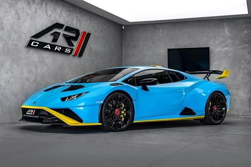 Blau Gebraucht 2023 Lamborghini Huracán | 330.000 € (Fairer Preis) - Bild 1/4