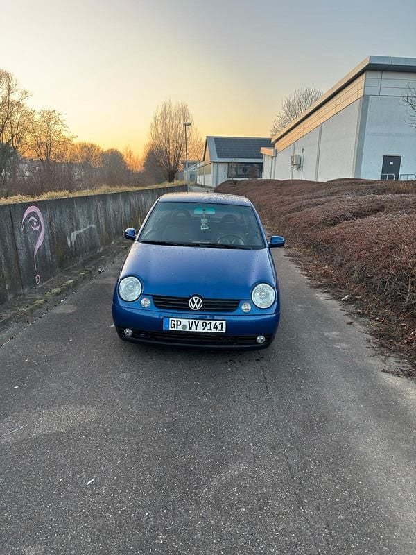 Blau Gebraucht 2005 VW Lupo Kleinwagen | 999 € (Guter Preis) - Bild 1/4