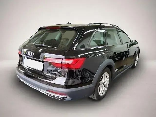 Gebraucht Audi A4 Allroad Ambiente 204 PS (150 kW) 2023 Manufacturer Kombi