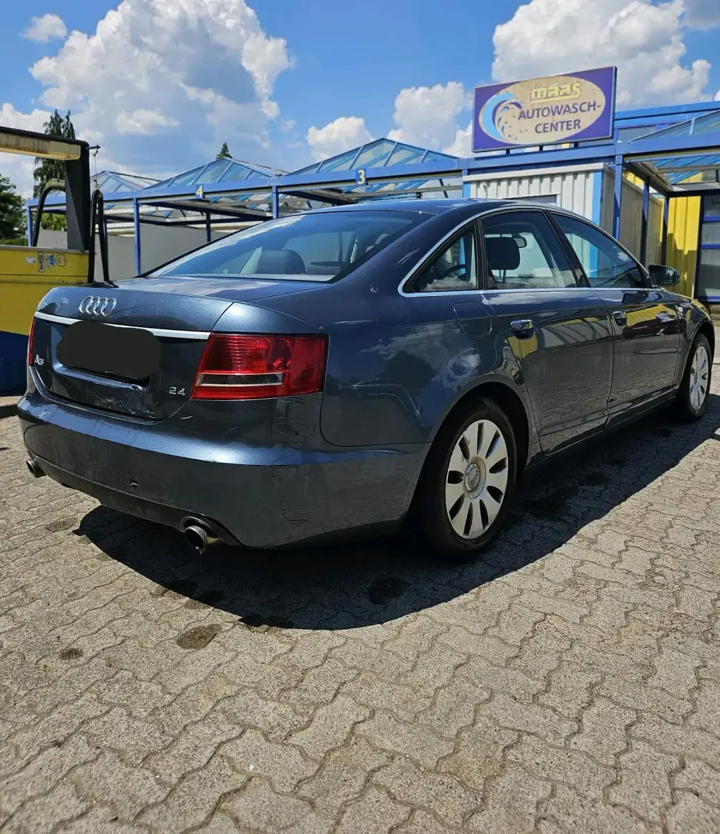 Gebraucht Audi A6 177 PS (130 kW) 2005 Blau Limousine