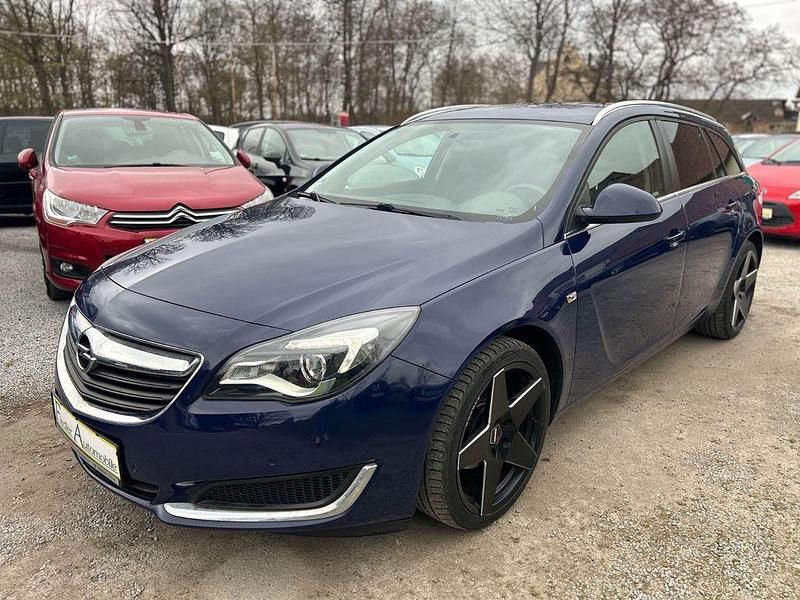 Gebraucht Opel Insignia 140 PS (102 kW) 2016 Blau Kombi
