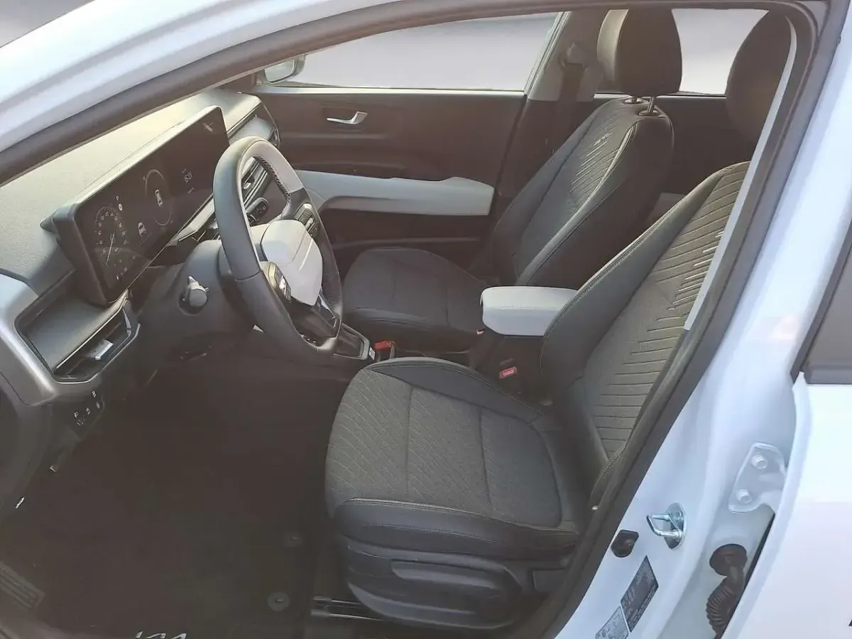 Gebraucht Kia Stonic GT-Line 116 PS (85 kW) 2026 Weiß SUV
