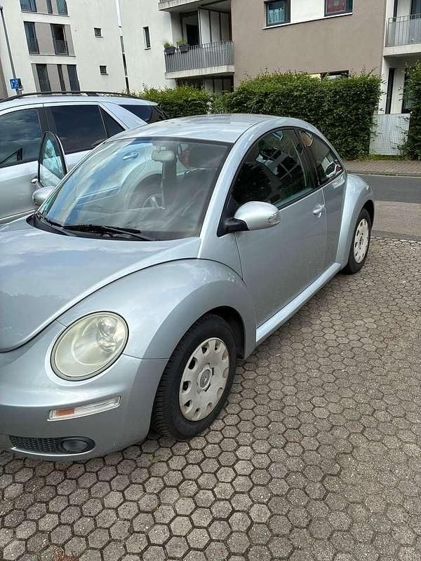 Silber Gebraucht 2008 VW Beetle Limousine | 4.000 € (Fairer Preis) - Bild 1/4