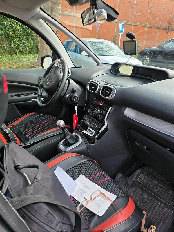 Gebraucht Citroën C3 120 PS (88 kW) 2011 Grau Van / Kleinbus