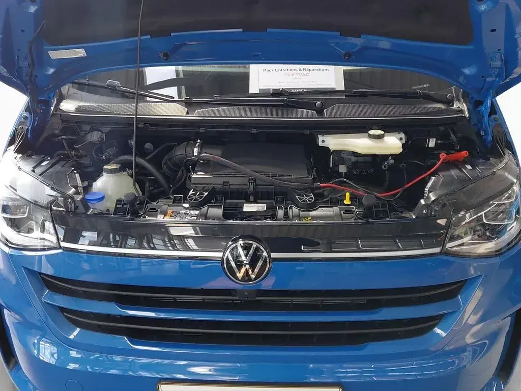 Neu VW Caravelle 170 PS (125 kW) 2026 Blau Van