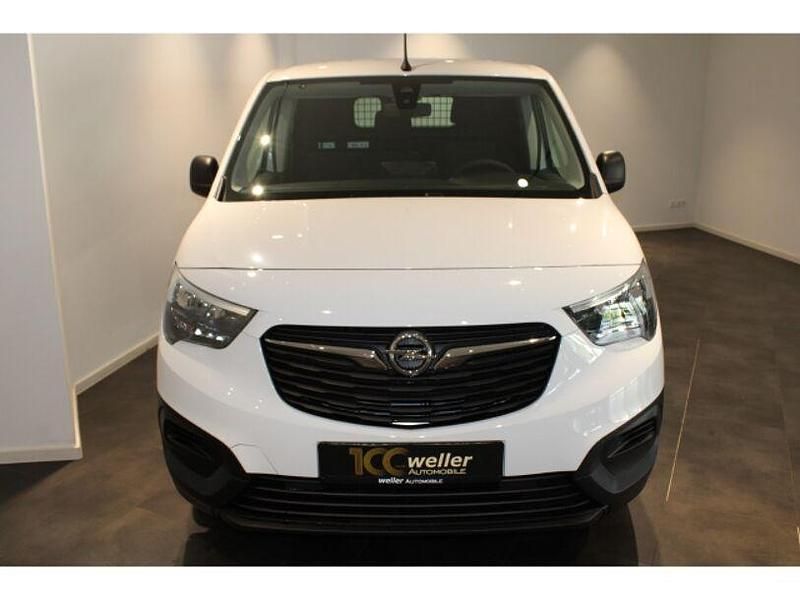 Gebraucht Opel Combo Edition 102 PS (75 kW) 2025 Weiss Van / Kleinbus