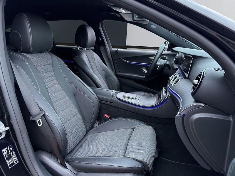 Gebraucht Mercedes E200 Night 197 PS (144 kW) 2022 Schwarz Limousine