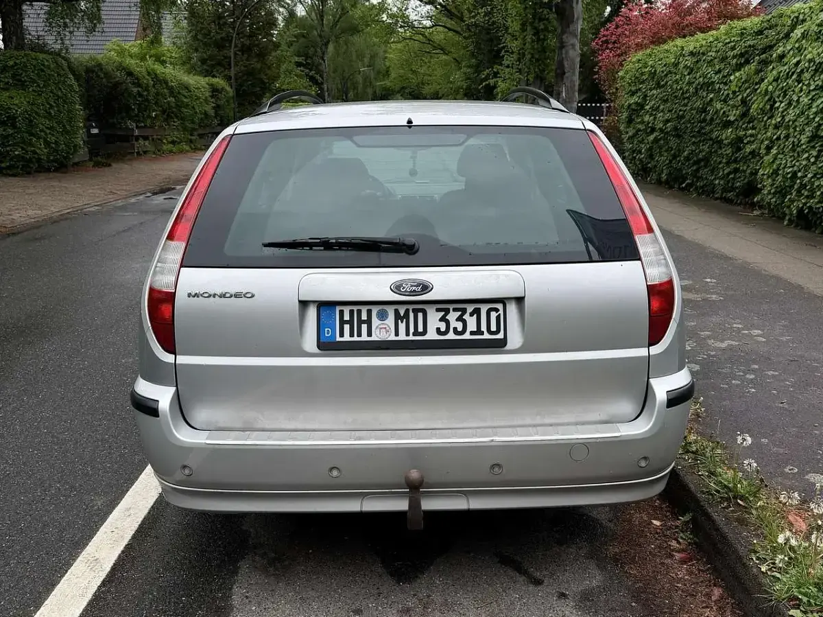 Gebraucht Ford Mondeo 145 PS (106 kW) 2006 Grau Kombi
