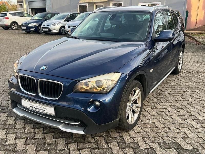 Blau Gebraucht 2011 BMW X1 SUV | 5.350 € (Superpreis) - Bild 1/4