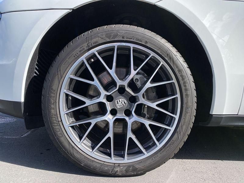 Gebraucht Porsche Macan S 340 PS (250 kW) 2017 Weiß SUV