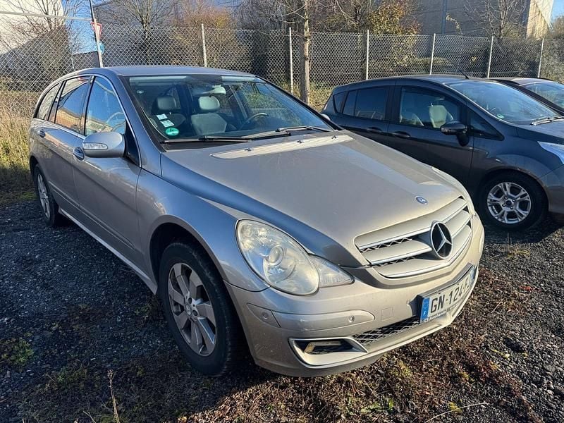 Gebraucht Mercedes R320 190 PS (139 kW) 2006 Grau Van / Kleinbus