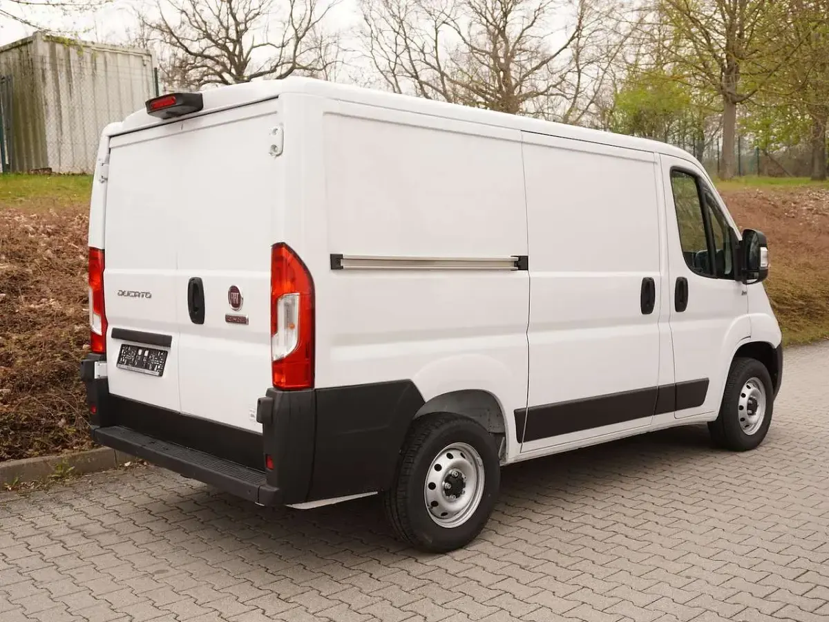 Gebraucht Fiat Ducato 120 PS (88 kW) 2024 Weiß Van