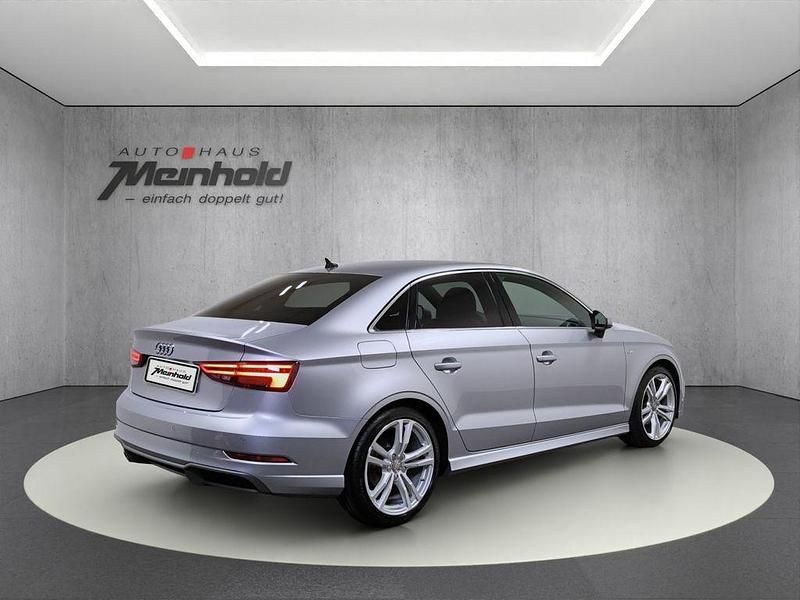 Gebraucht Audi A3 S-Line 116 PS (85 kW) 2019 Silber Limousine