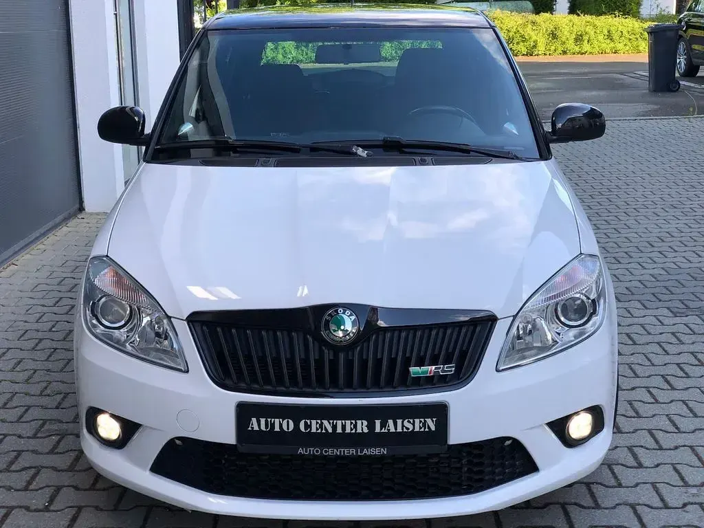 Gebraucht Skoda Fabia RS 179 PS (131 kW) 2012 Weiß Limousine