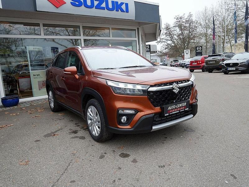 Neu Suzuki SX4 S-Cross Comfort 110 PS (80 kW) 2025 Schwarz SUV
