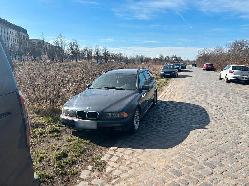 Gebraucht BMW 523 170 PS (125 kW) 1998 Grau Kombi