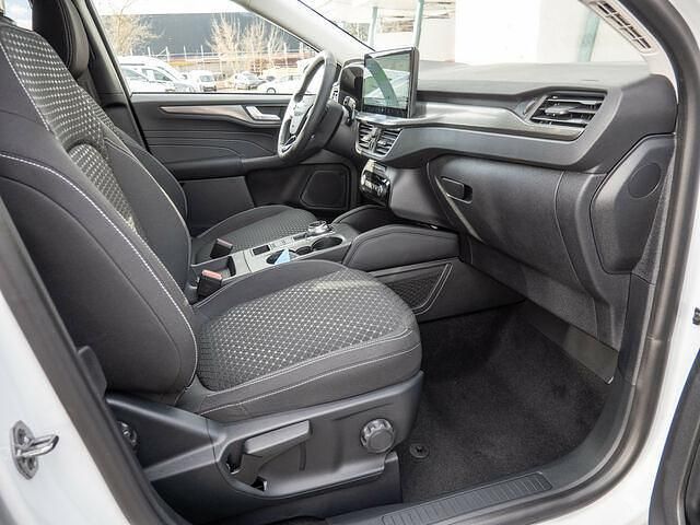 Gebraucht Ford Kuga Titanium 242 PS (177 kW) 2024 Frozen white SUV