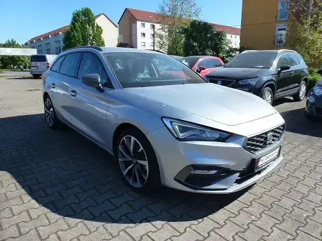 Gebraucht Seat Leon FR 150 PS (110 kW) 2024 Urban silber Kombi