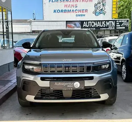 Gebraucht Jeep Avenger 101 PS (74 kW) 2024 Grau SUV