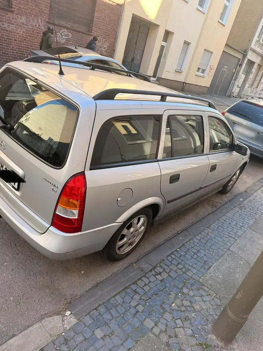 Używany Opel Astra Elegance 84 KM (61 kW) 2000 Szary Kombi