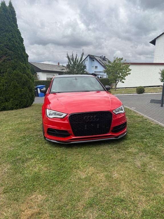 Rot Gebraucht 2013 Audi S3 Performance Limousine | 19.900 € (Superpreis) - Bild 1/4