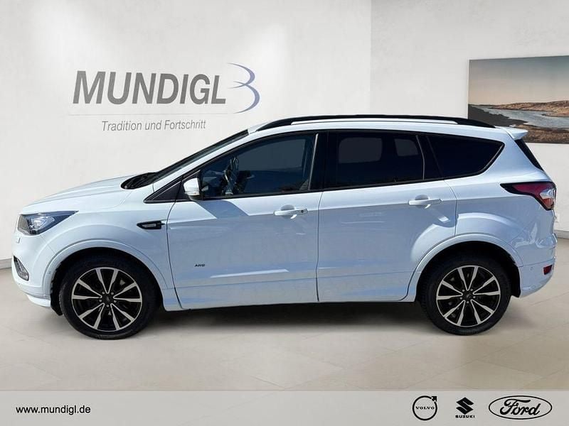 Gebraucht Ford Kuga ST-Line 179 PS (131 kW) 2018 Weiss SUV