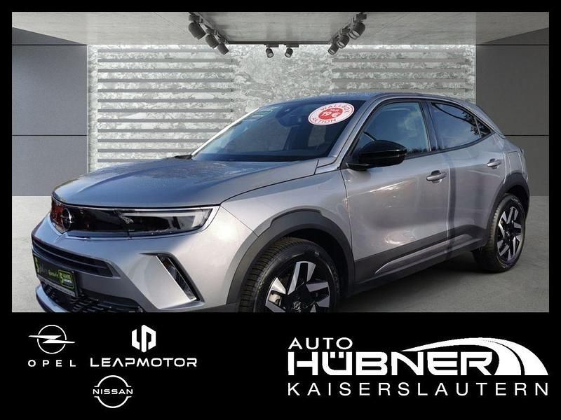 Kontrast grau/quarz silber Gebraucht 2022 Opel Mokka-e Elegance SUV | 15.990 € (Superpreis) - Bild 1/4