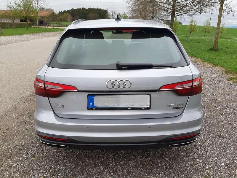 Gebraucht Audi A4 Advanced Plus 204 PS (150 kW) 2021 Silber Kombi