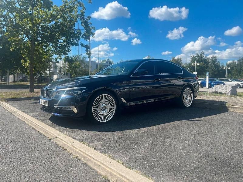Gebraucht BMW 540 320 PS (235 kW) 2017 Blau Limousine