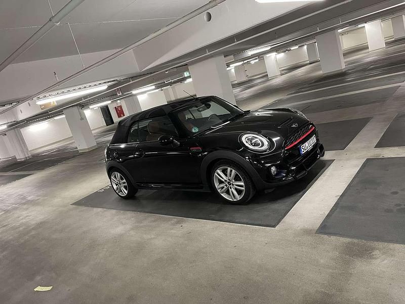 Gebraucht Mini Cooper S Cabriolet 192 PS (141 kW) 2016 Schwarz Cabrio