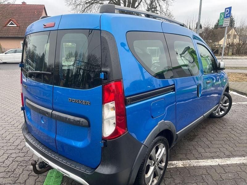 Gebraucht Dacia Dokker Stepway 116 PS (85 kW) 2015 Blau Van / Kleinbus