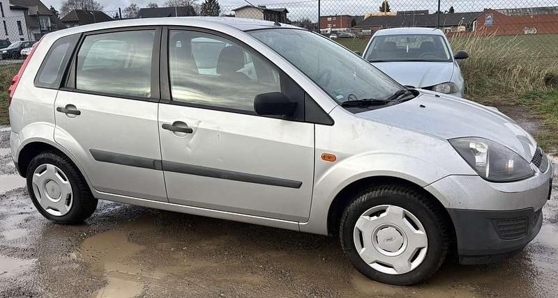 Gebraucht Ford Fiesta Ambiente 69 PS (50 kW) 2007 Other Limousine