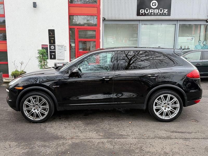 Gebraucht Porsche Cayenne S E-Hybrid 333 PS (244 kW) 2013 Schwarz SUV