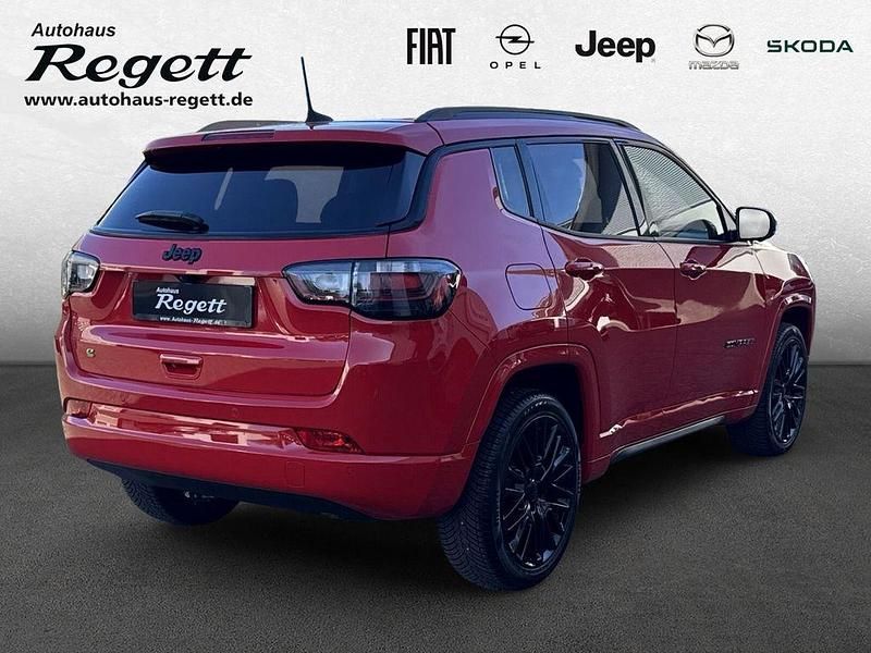 Gebraucht Jeep Compass 131 PS (96 kW) 2024 Vr176) (rot SUV