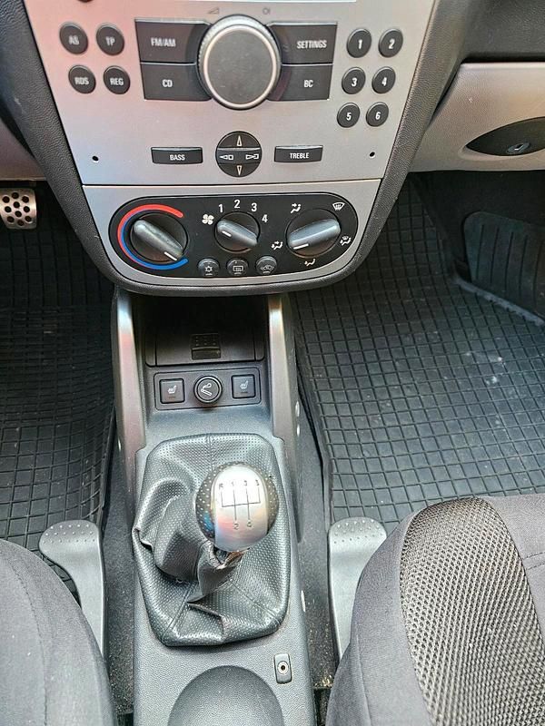 Gebraucht Opel Tigra 90 PS (66 kW) 2008 Blau Cabrio