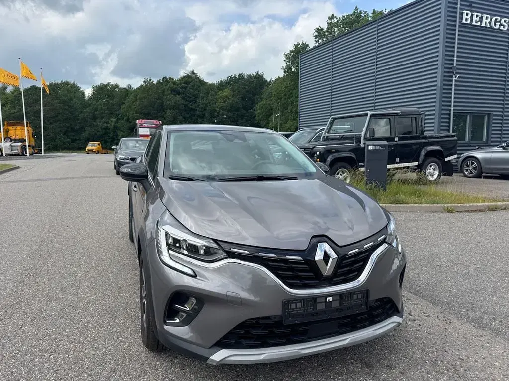 Gebraucht Renault Captur Techno 91 PS (66 kW) 2024 Grau SUV