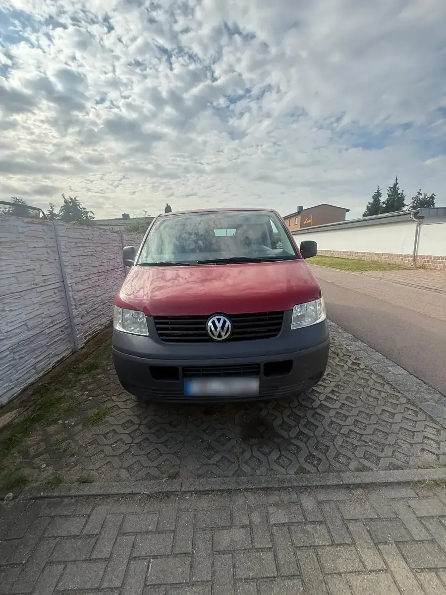 Gebraucht VW Multivan 102 PS (75 kW) 2009 Rot Van / Kleinbus