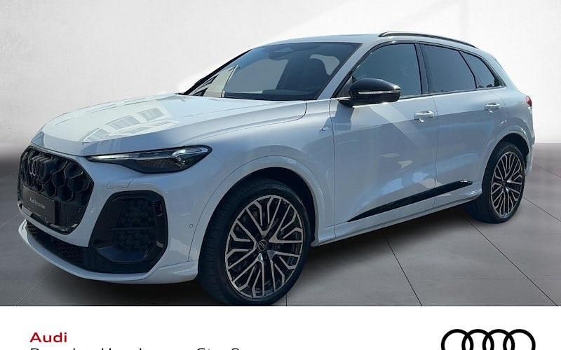 Neu Audi Q5 Ambiente 204 PS (150 kW) 2026 Weiß SUV