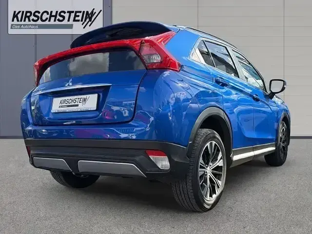 Gebraucht Mitsubishi Eclipse Cross Spirit+ 163 PS (119 kW) 2020 Blau SUV