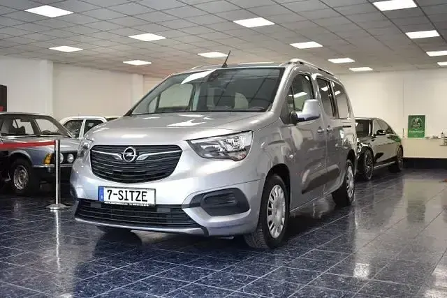 Gebraucht Opel Combo Life Edition 102 PS (75 kW) 2019 Grau Van / Kleinbus