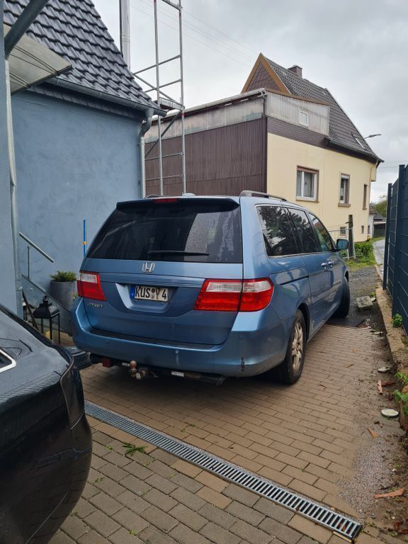 Blau Gebraucht 2007 Honda Odyssey Van / Kleinbus | 7.000 € - Bild 1/4